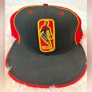 Atlanta Hawks fitted cap
New Era